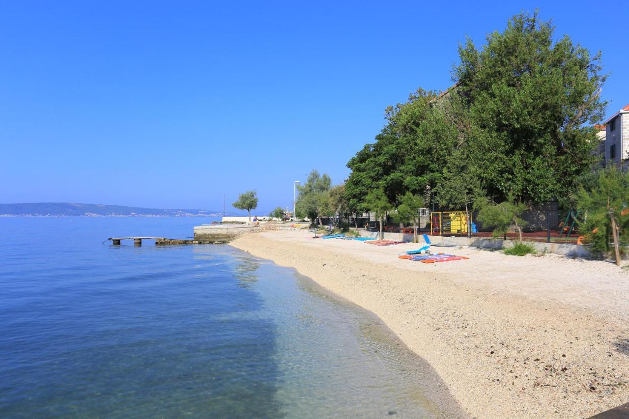 Apartments By The Sea Kastel Kambelovac, Kastela - 20605 Exteriör bild